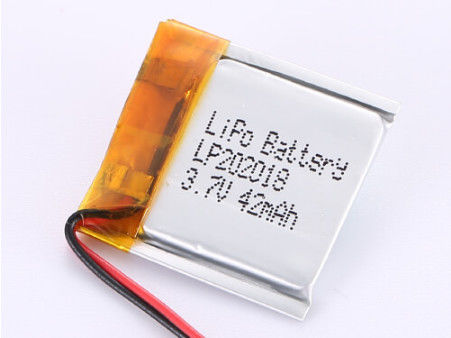 Beli Baterai Li-ion Polimer Industri dengan Perlindungan PCB dan Desain Terisi Ulang LP202018 3.7V 42MAH pembuatan online