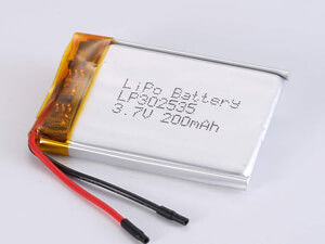 Baterai Lithium Polymer Prismatic 3.7V 200MAH dengan Tegangan Muatan 4.2V