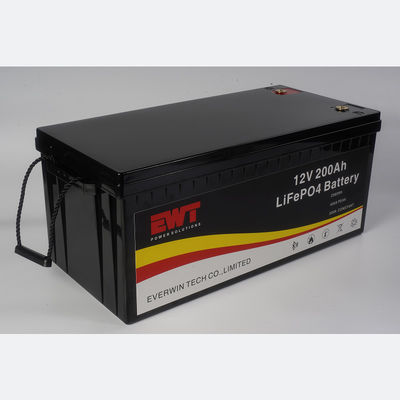 Paket baterai penyimpanan energi komersial dengan 32700 sel baterai dan 3000 siklus hidup untuk solusi energi berkelanjutan