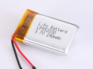 500 Siklus Umur Siklus LP552030 Prismatic 3.7V 290MAH Baterai Lithium Polymer untuk Drone -10C -65C